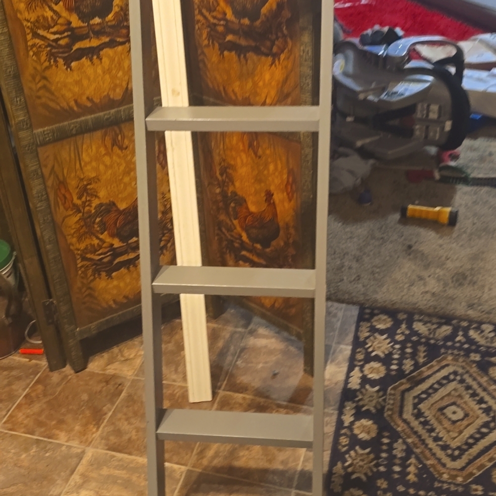 Ladder towel rack